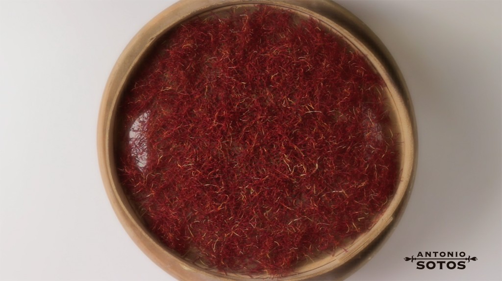 Learn how to toast saffron