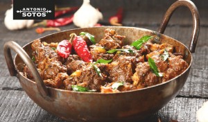 Curri de cordero al azafrán