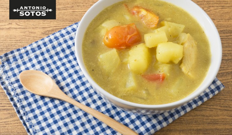 Dogfish with saffron and potatoes, a finger licking stew